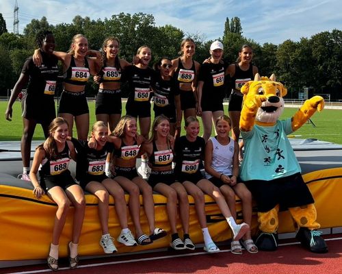 Hessenfinale der Deutschen Jugend-Mannschaftsmeisterschaft U14 (DJMM U14) – Die Mädchenmannschaft der Startgemeinschaft Fulda-Eichenzell ist beste Mannschaft Hessens – Malia Bohl springt Hessenrekord 