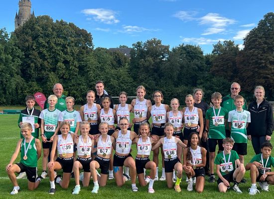 Hessenfinale der Deutschen Jugend-Mannschaftsmeisterschaft U14 – 1 x GOLD und 1 x BRONZE gehen nach Osthessen – Mädchen der StG Hünfeld-Eichenzell-Flieden erwartungsgemäß auf Platz 1, Jungen der StG Hünfeld-Petersberg-Hilders sensationell auf Platz 3