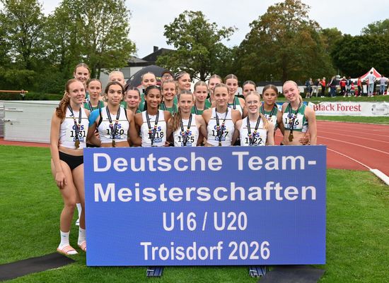 Triumph im Aggerstadion: StG Hünfeld-Eichenzell-Flieden gewinnt Team-DM der weiblichen U16