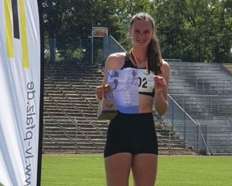 Süddeutsche Meisterschaften der Aktiven und U18 - Isabell Jahn ist Süddeutsche Meisterin im Hochsprung